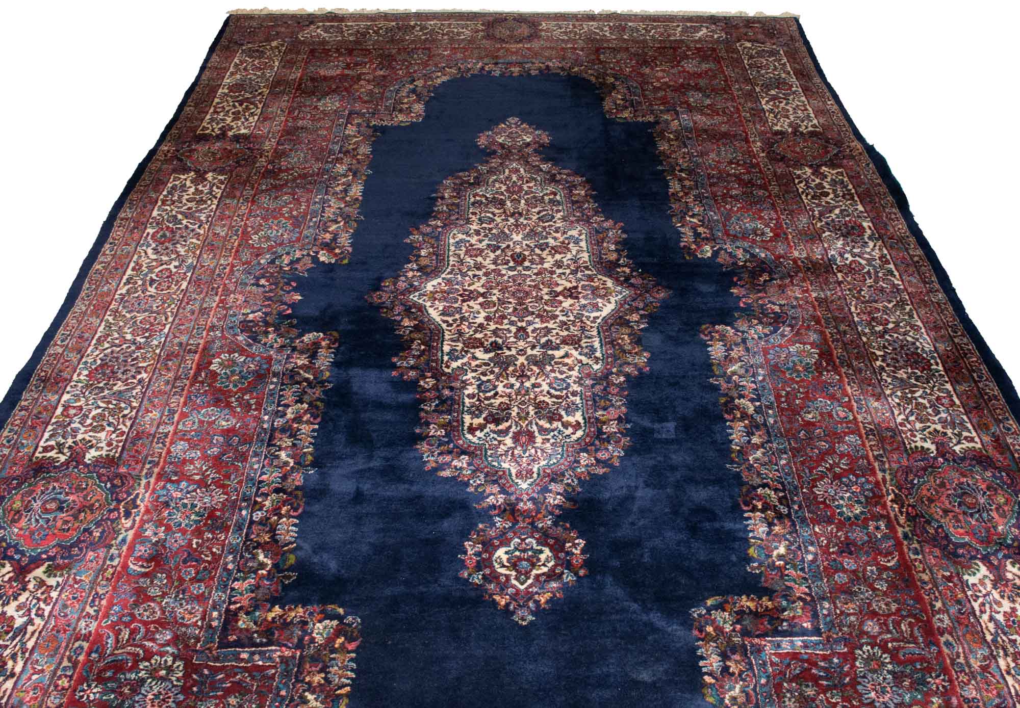 Lot image - Kasvin Carpet