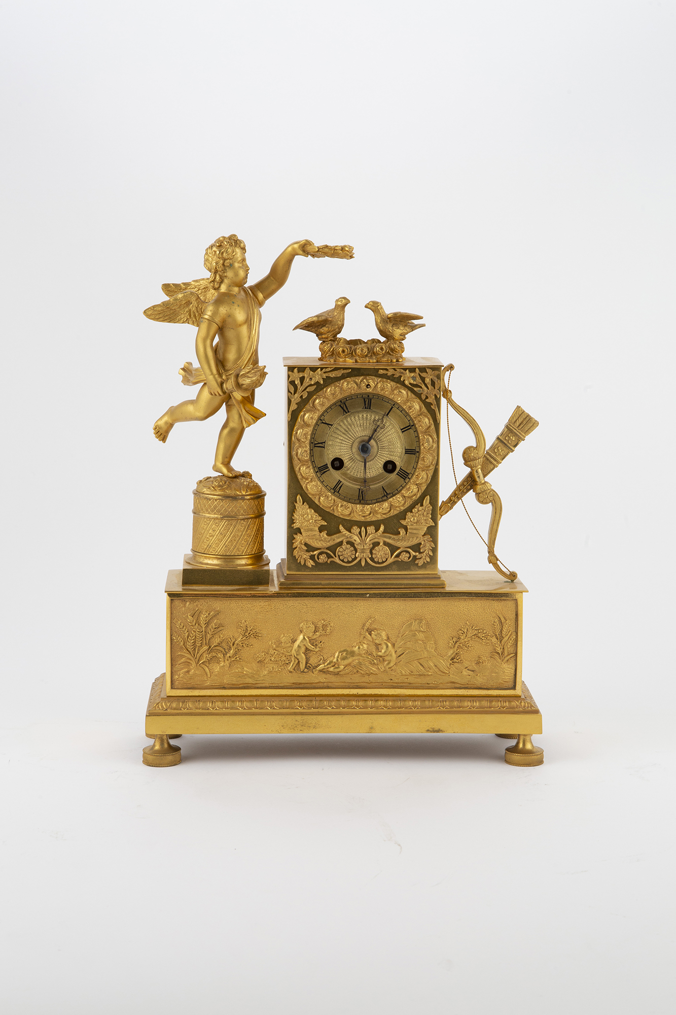 Lot image - Gilt-Bronze Mantel Clock