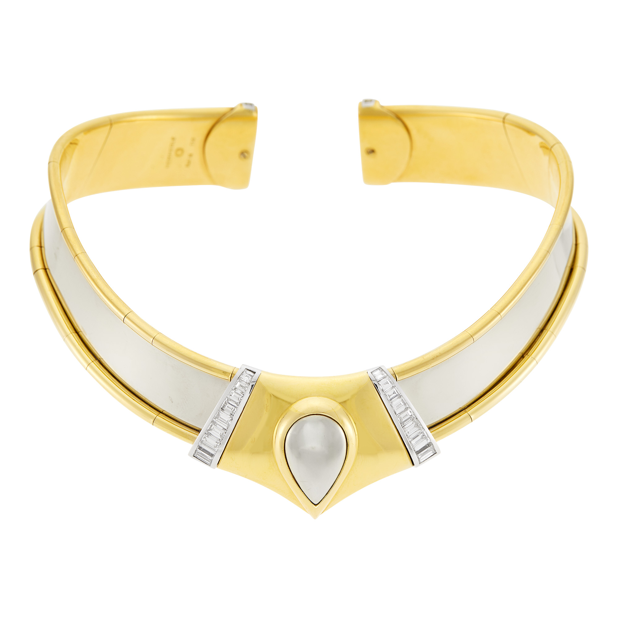 Lot image - Hemmerle Two-Color Gold, Platinum, Diamond and Colored Diamond Choker Necklace