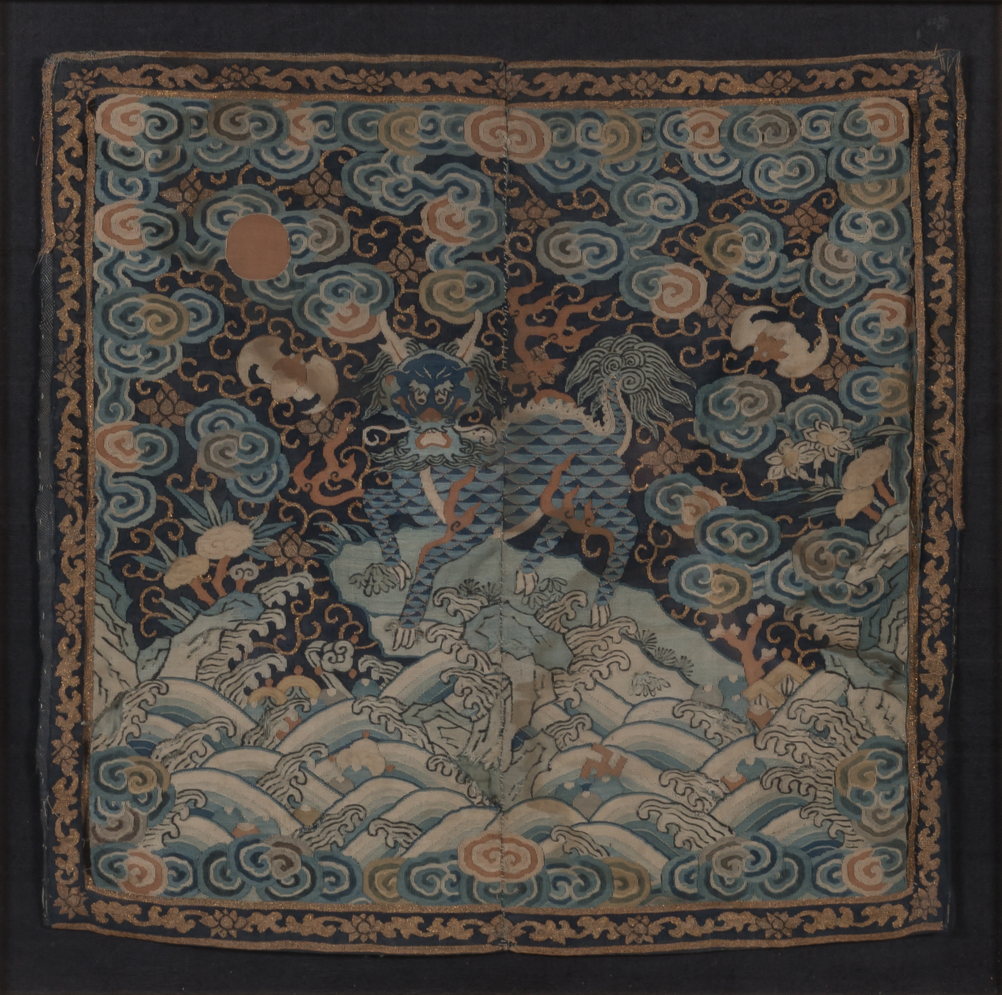 Lot image - A Framed Chinese Kesi Silk First Rank Military Officers Badge