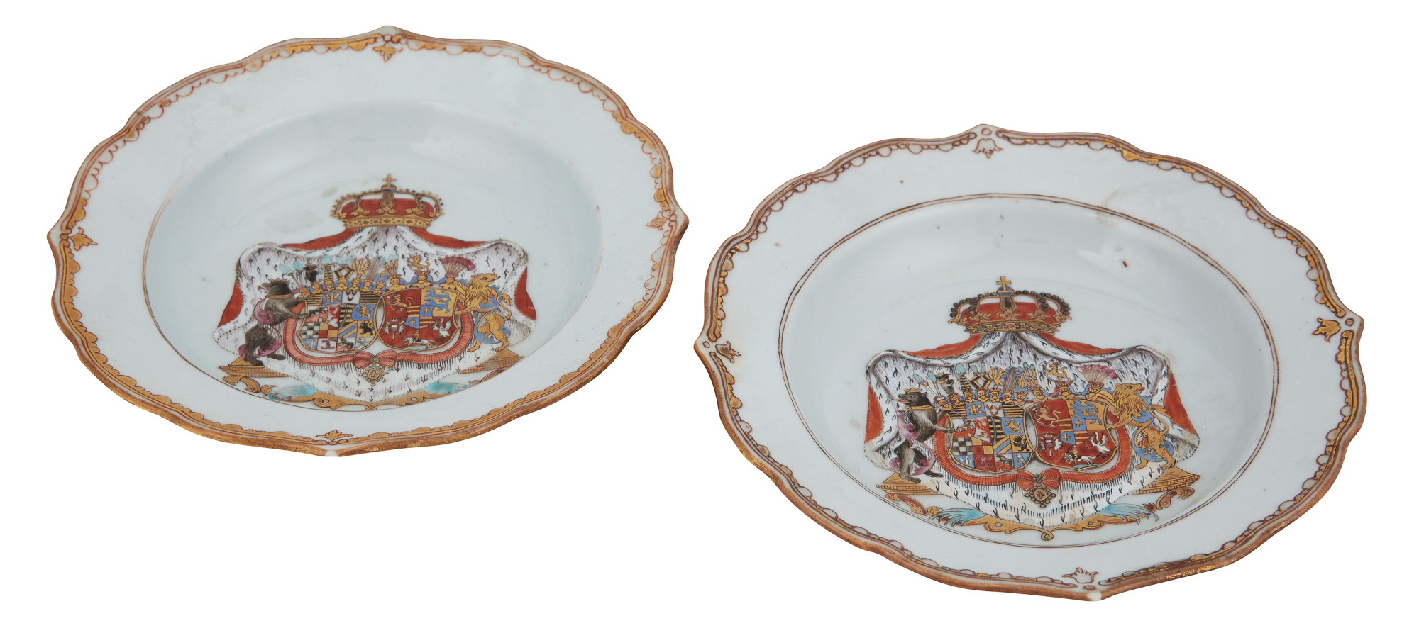 Lot image - Pair of Chinese Export Armorial Porcelain Deep Dishes