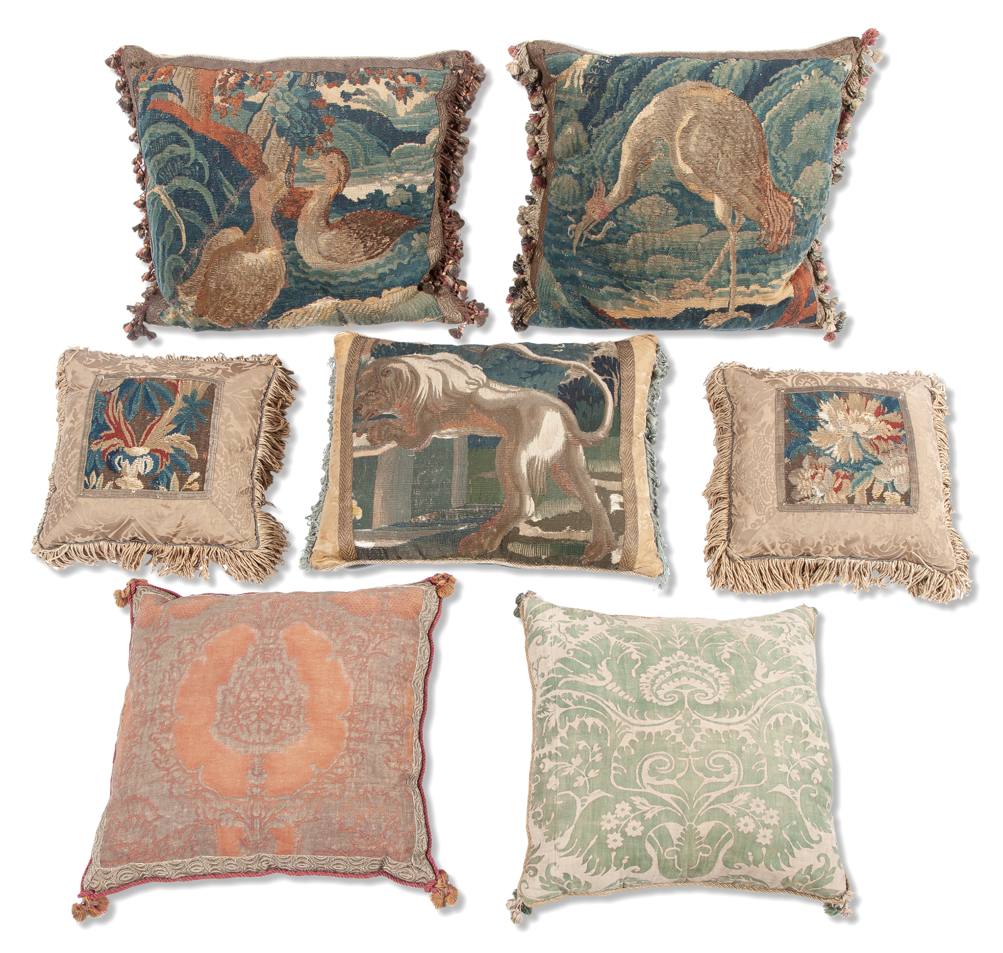 Lot image - Group of Throw Pillows