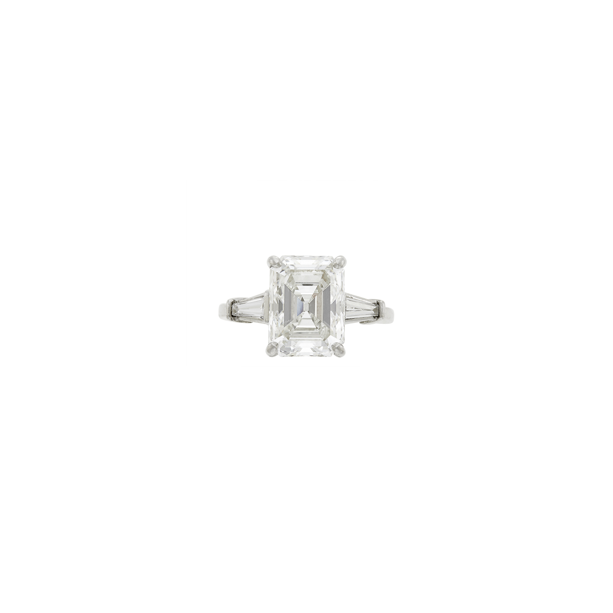 Lot image - Platinum and Diamond Ring
