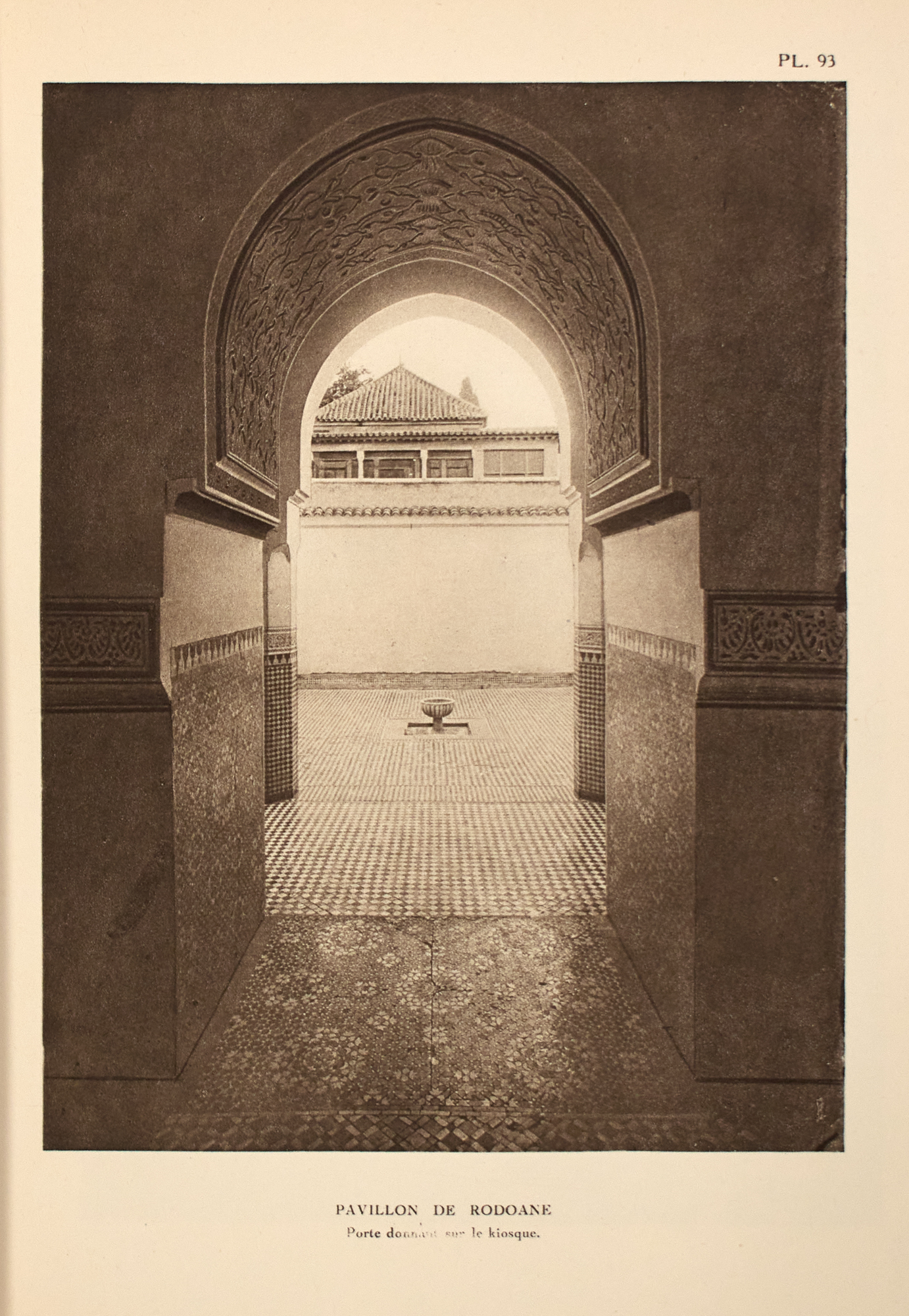 Lot image - [GARDENS]  GALLOTTI, JEAN. Moorish Houses and Gardens of Morocco.