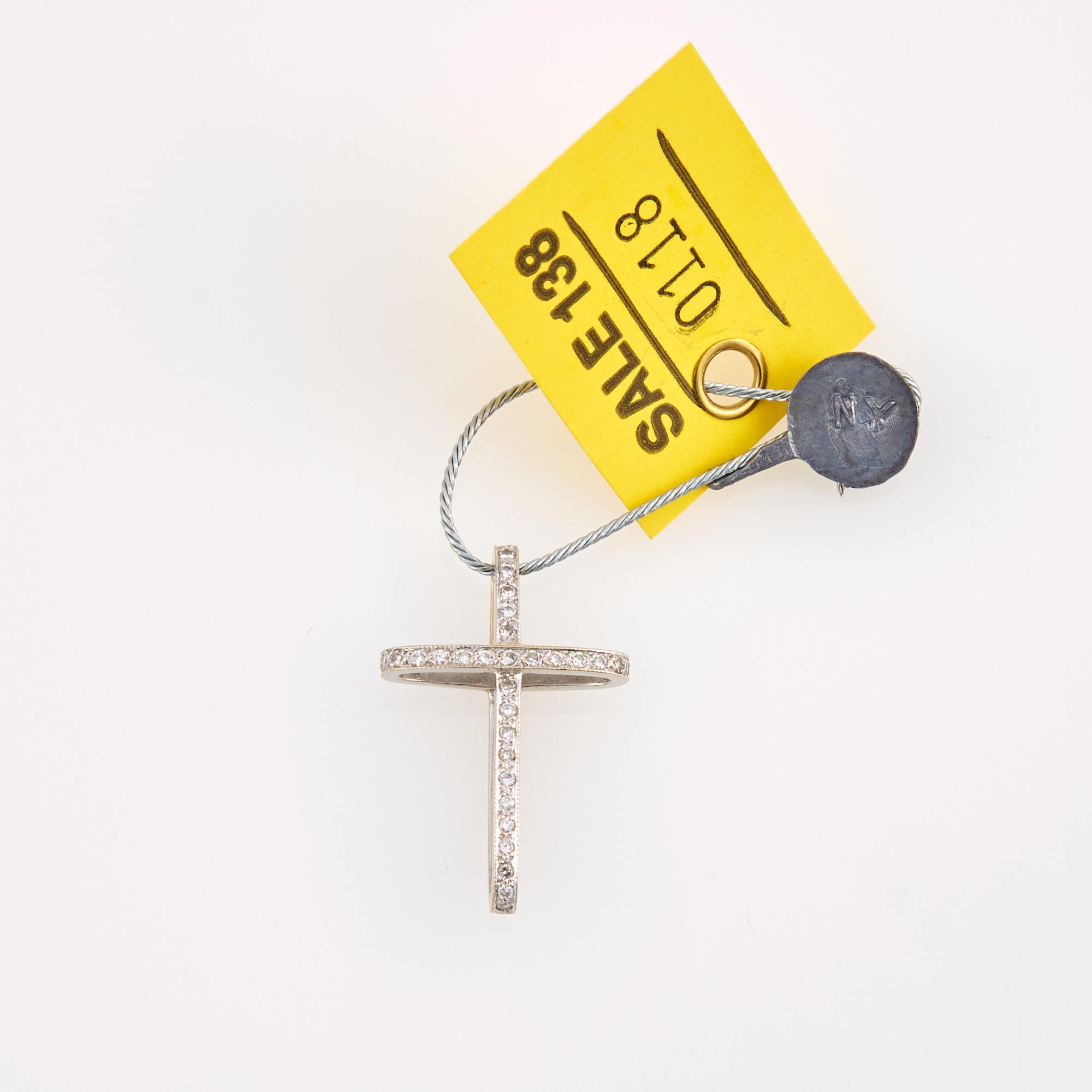 Lot image - Diamond Pendant, 32 diamonds about 0.30 ct., 18K 2 dwt.