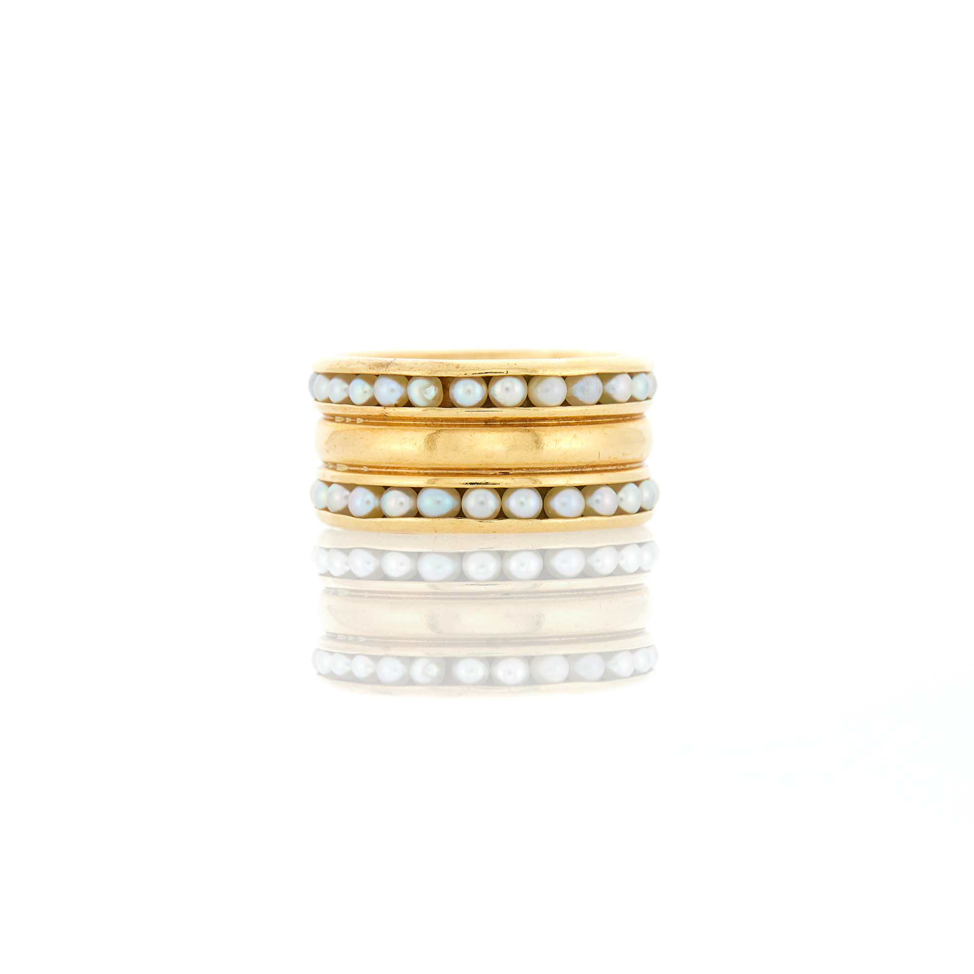 Lot image - Wide Gold and Cultured Pearl Ring