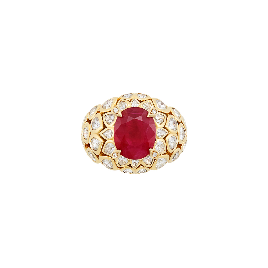 Lot image - Gold, Ruby and Diamond Ring