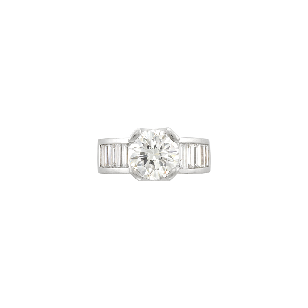 Lot image - Platinum and Diamond Ring
