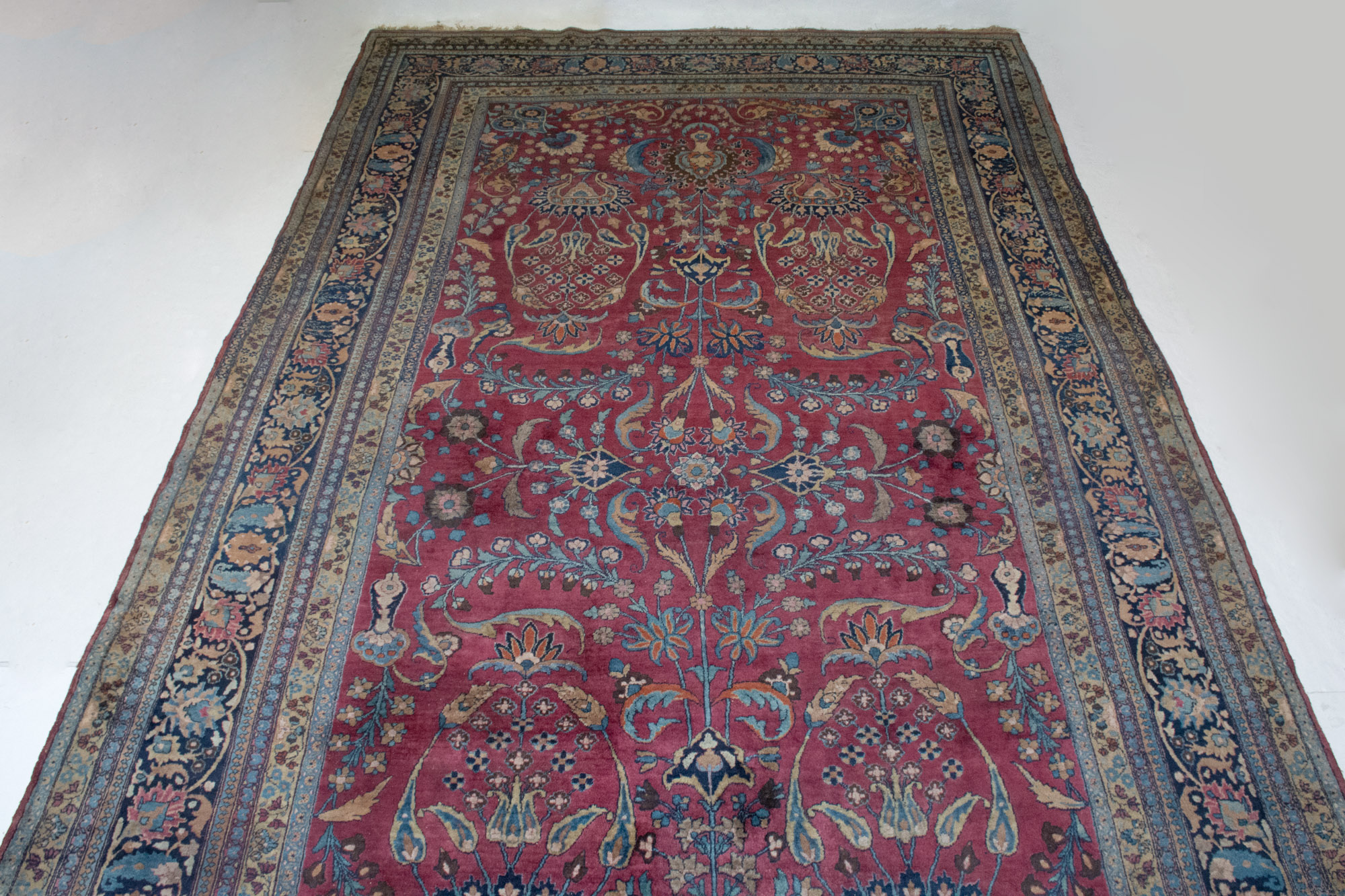 Lot image - Mashad Carpet