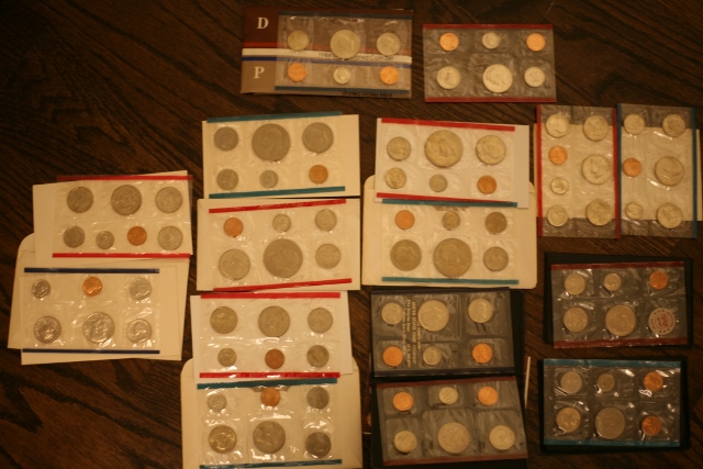 Lot image - Group of Promotional Issues and Proof Sets