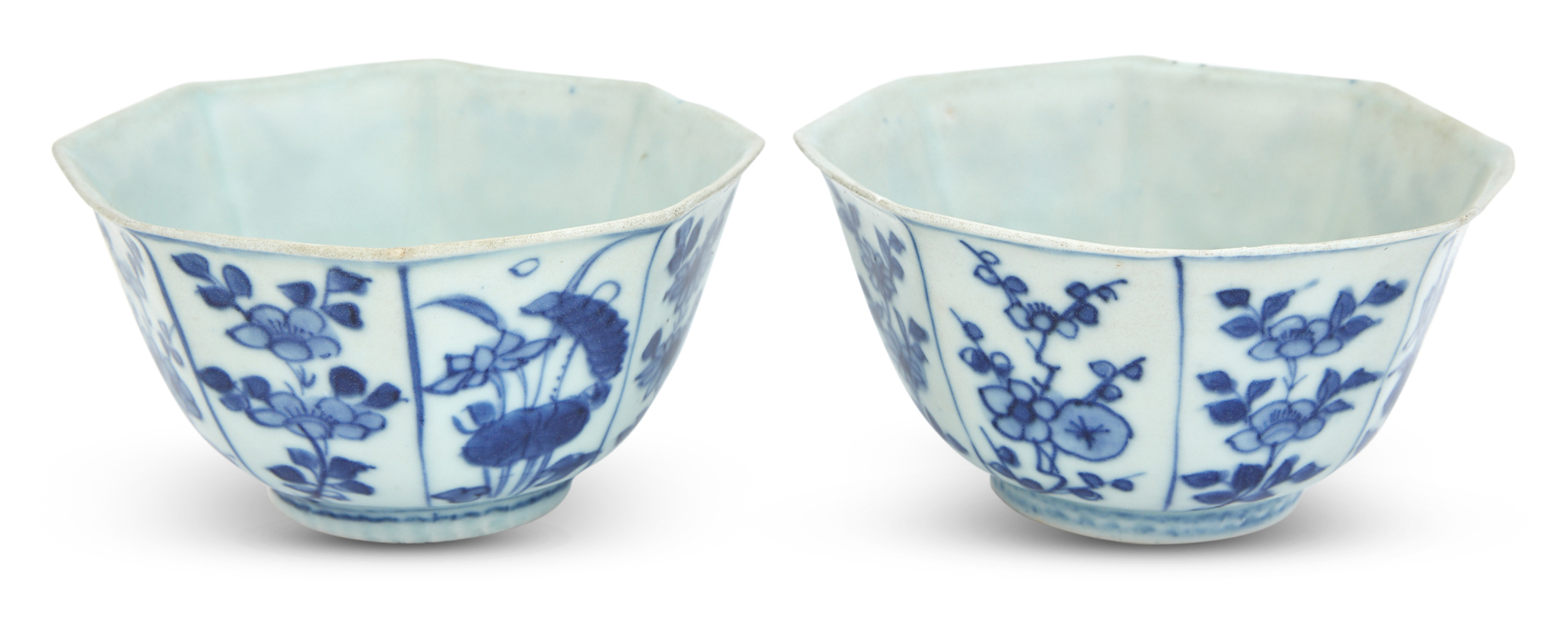 Lot image - A Pair of Chinese Blue and White Porcelain Bowls