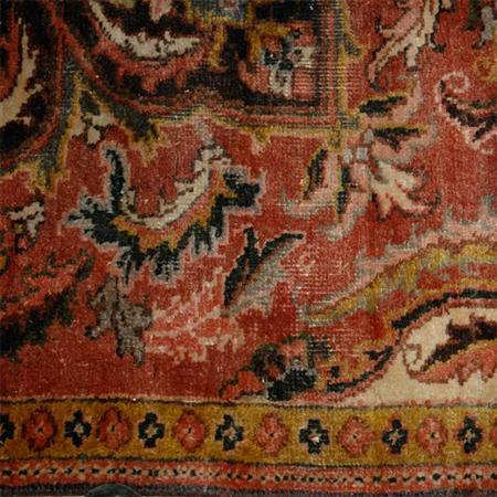 Lot image - Heriz Rug