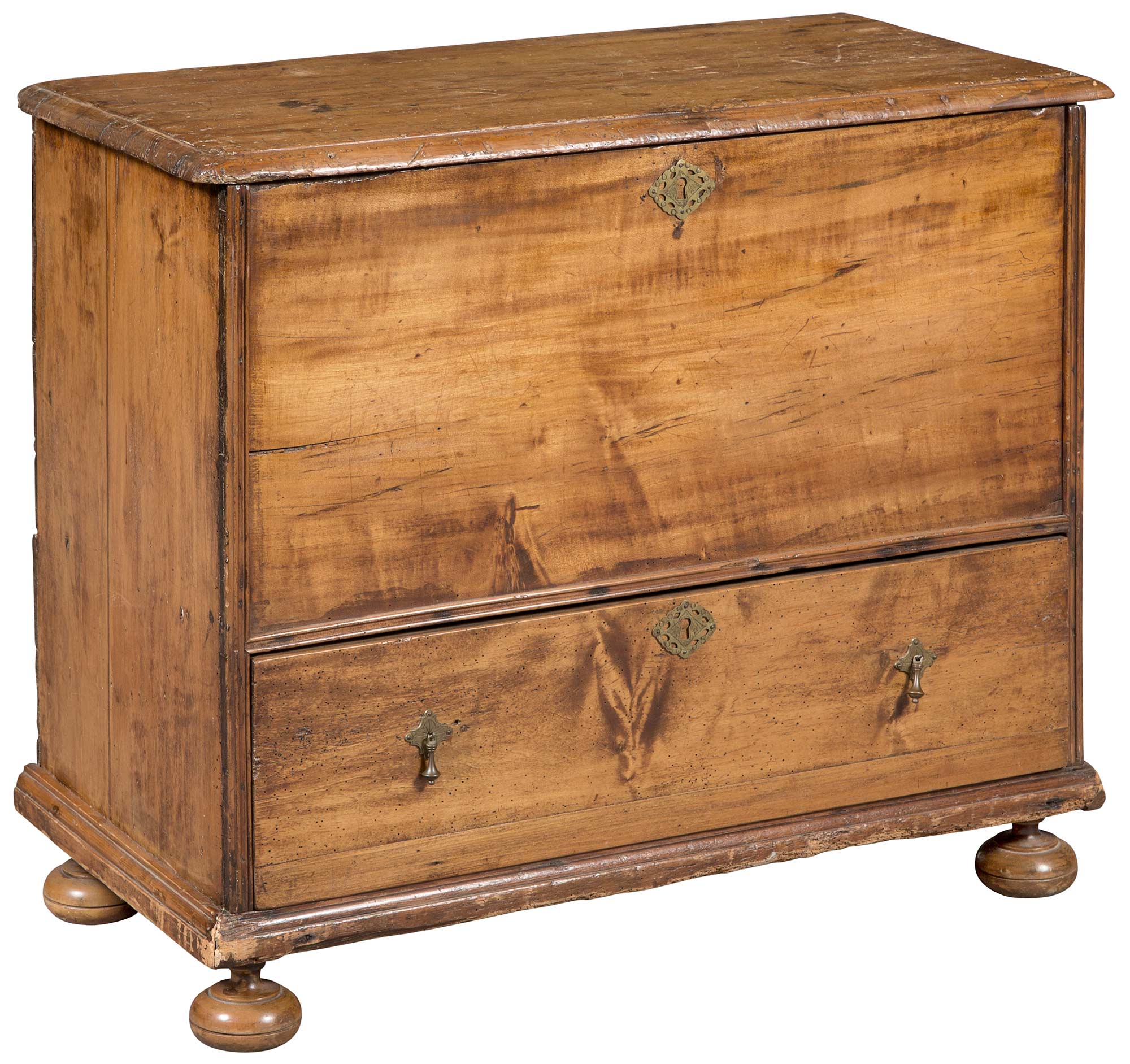 Lot image - William and Mary Pine and Maple Blanket Chest over Drawer
