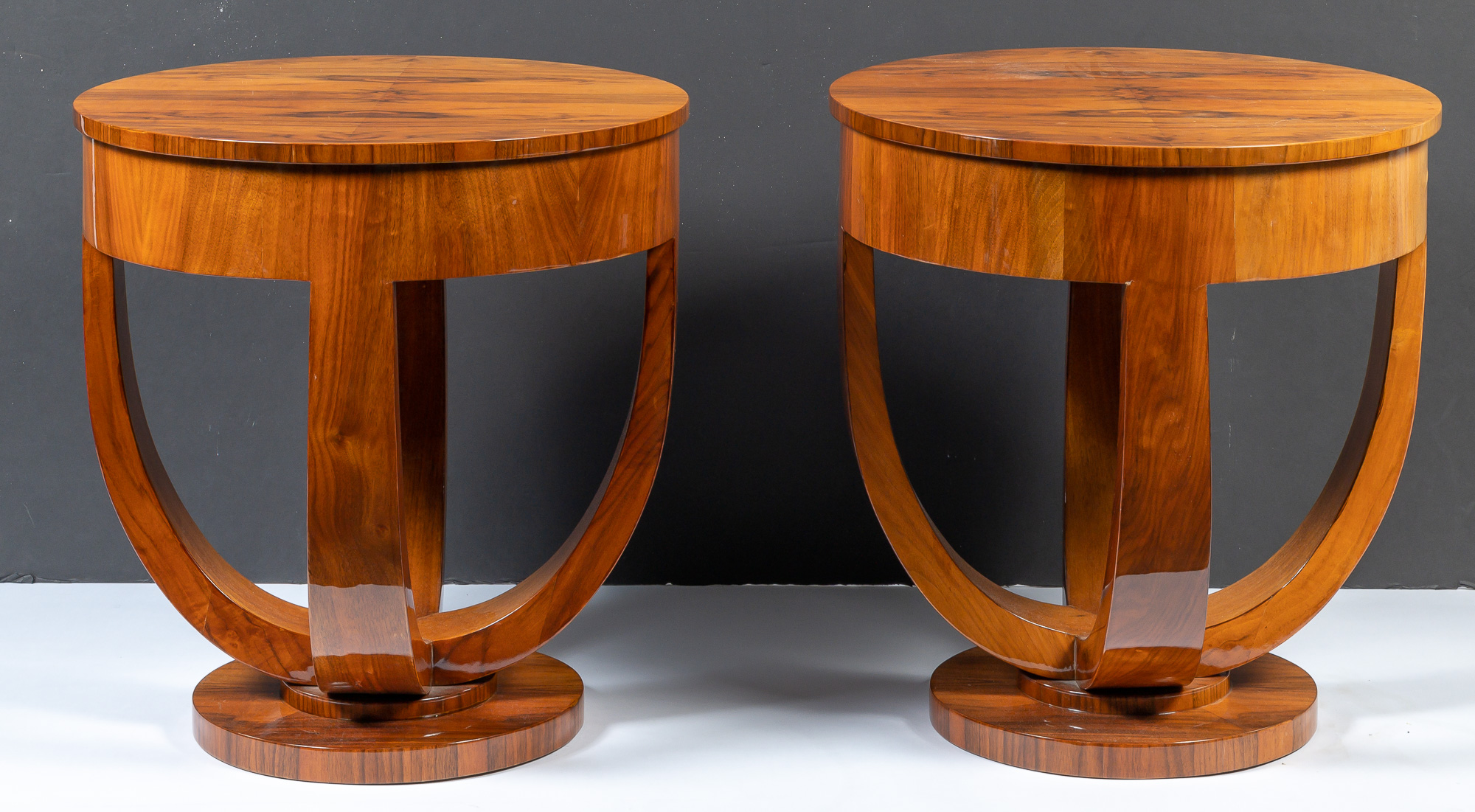 Lot image - Pair of Art Deco Style Fruitwood Pedestal Side Tables