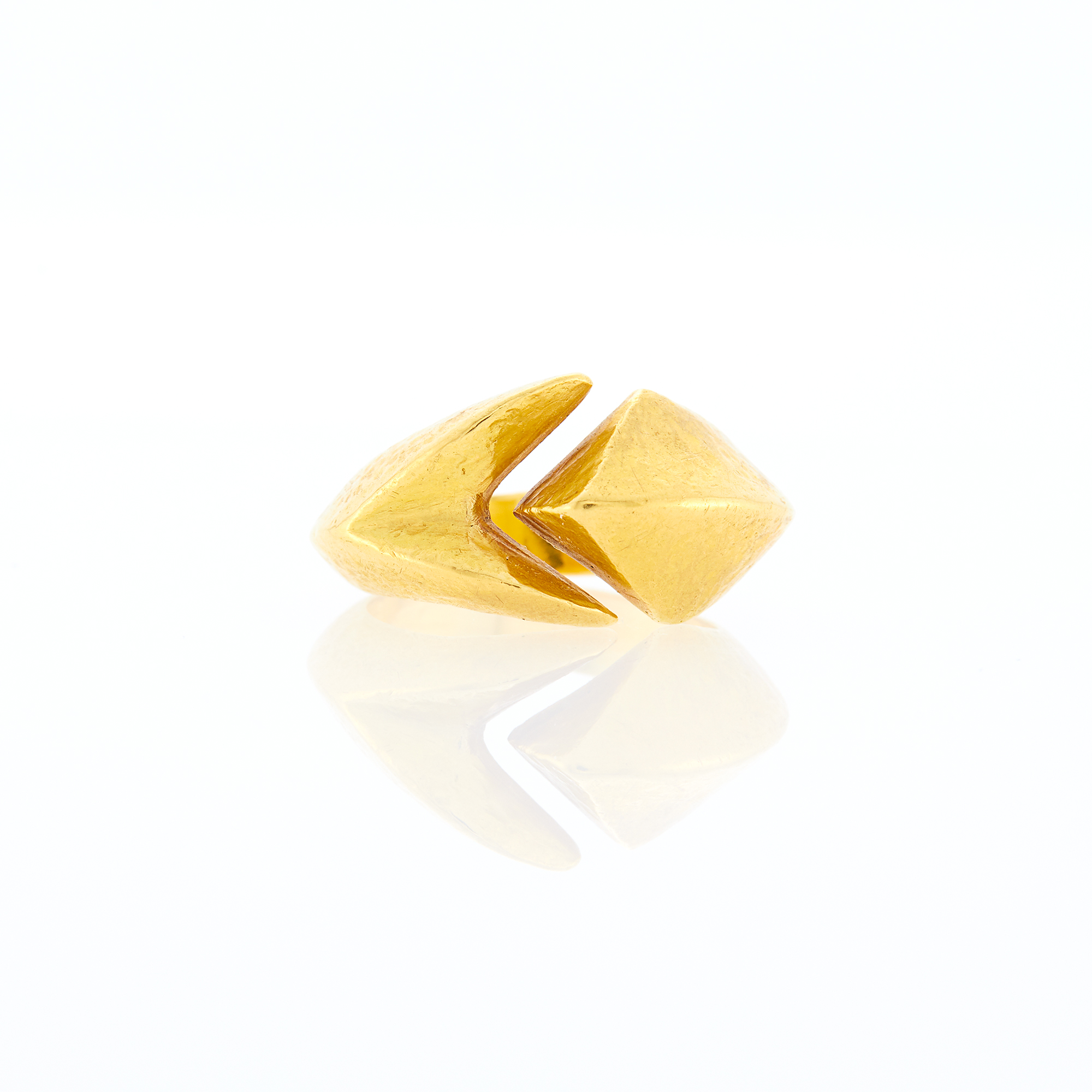 Lot image - Ilias Lalaounis Gold Band Ring