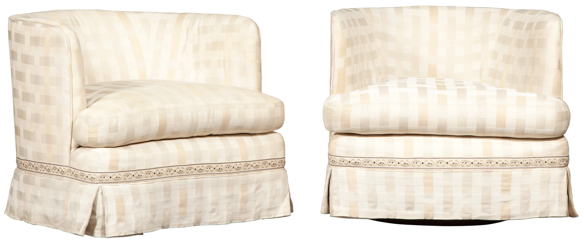 Lot image - Pair of Upholstered Tub Chairs