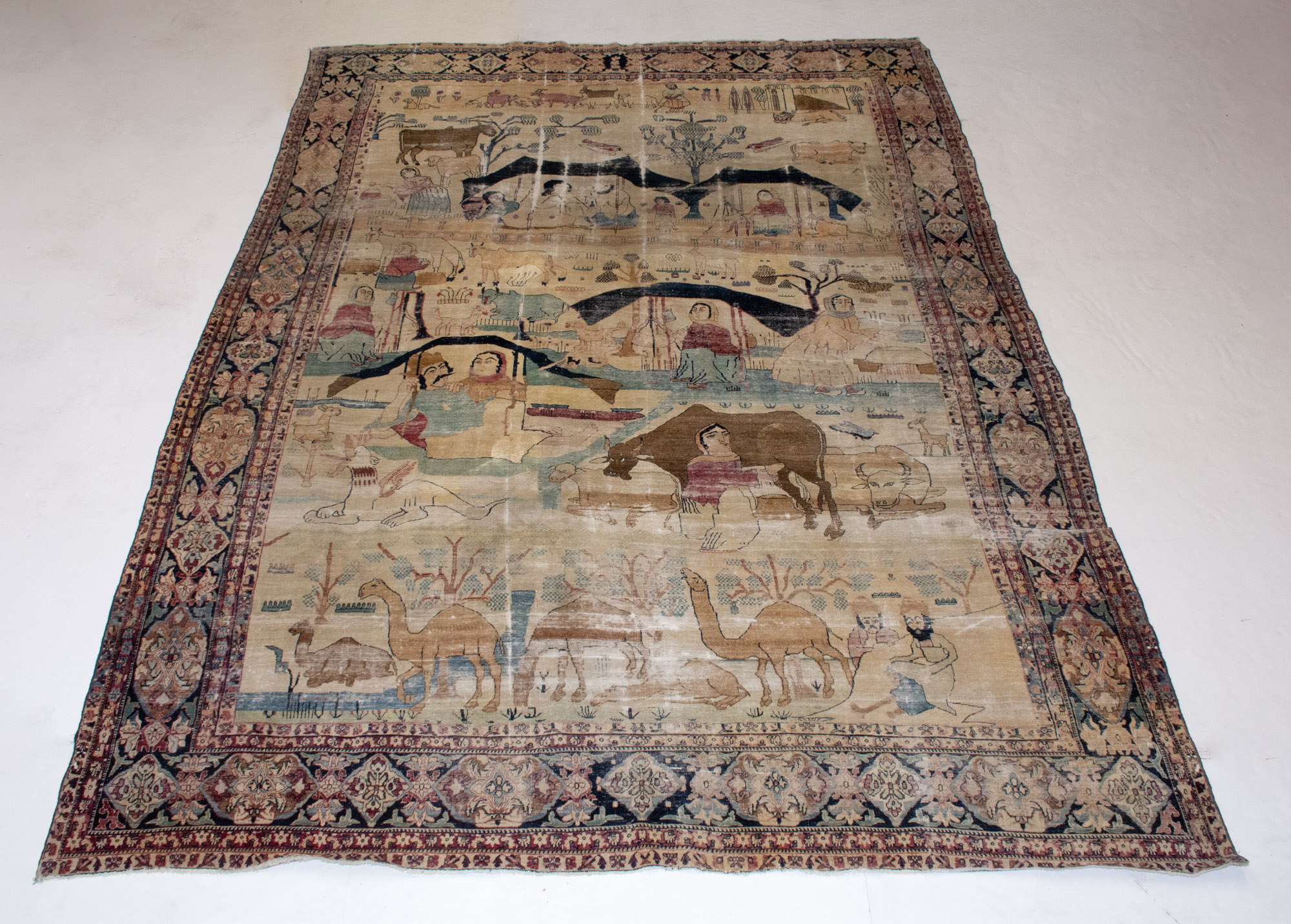Lot image - Lavar Kerman Carpet