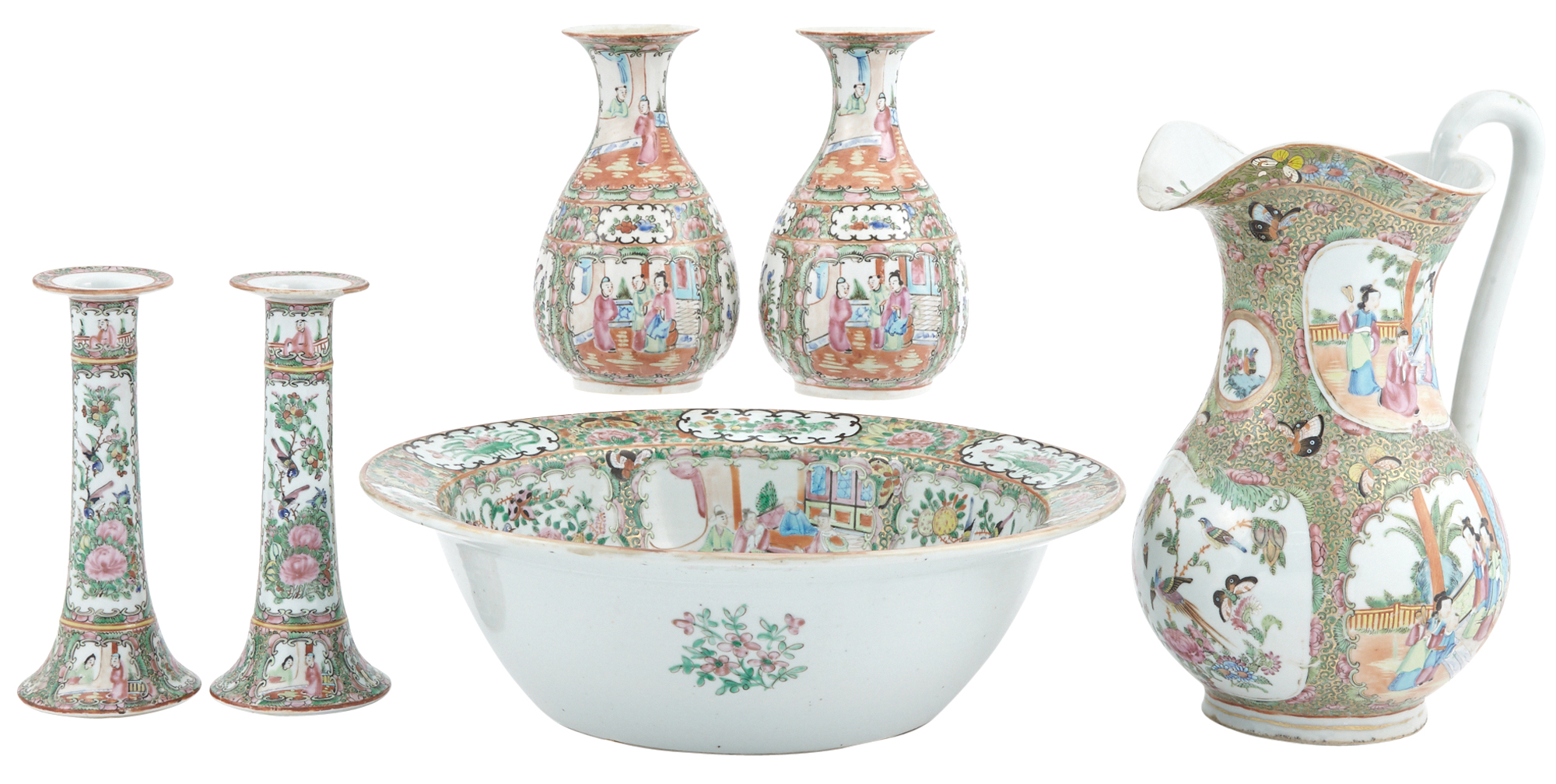 Lot image - Chinese Rose Medallion Porcelain Ewer and Basin