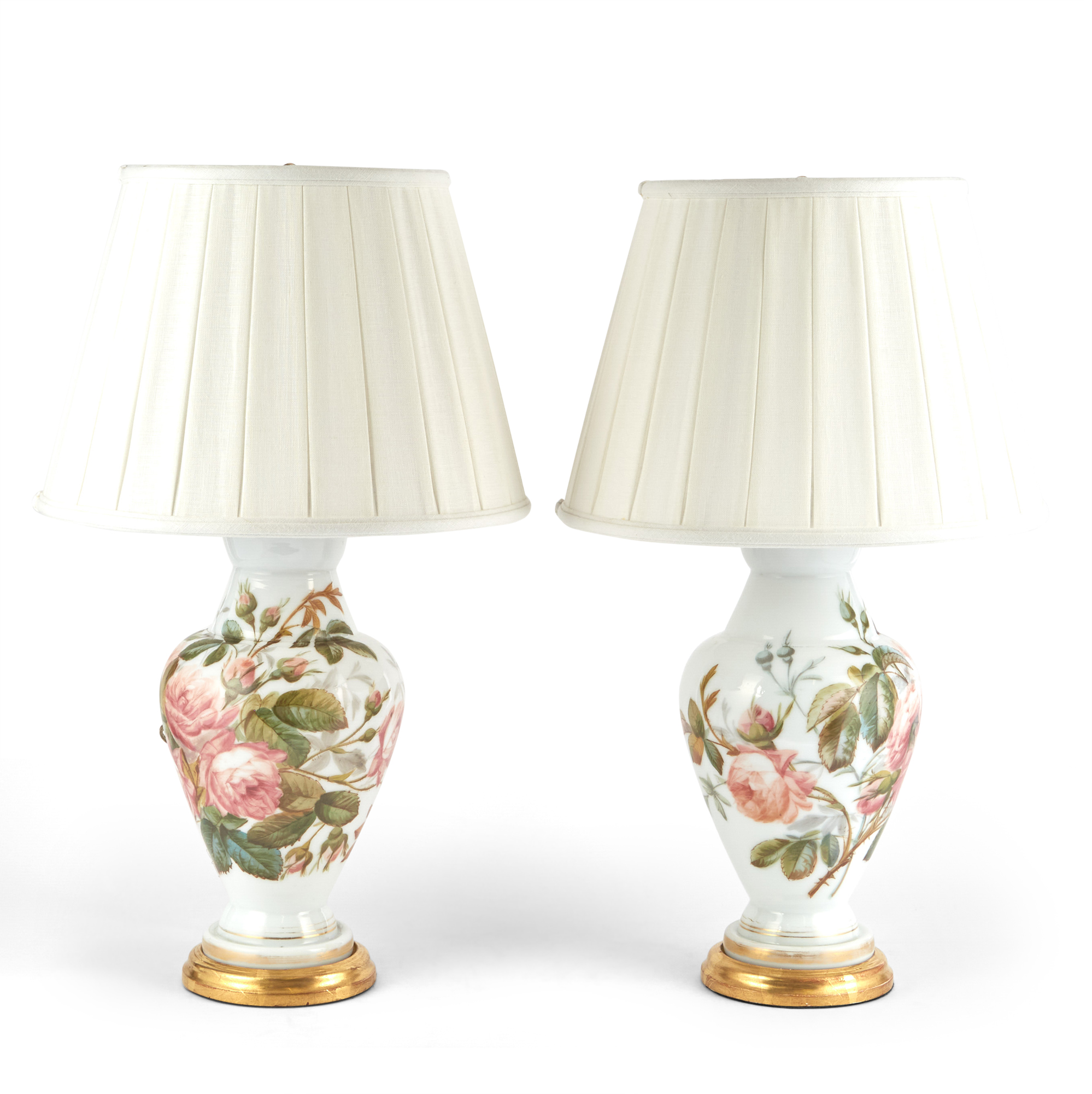 Lot image - Pair of Floral Decorated Milk-Glass Table Lamps