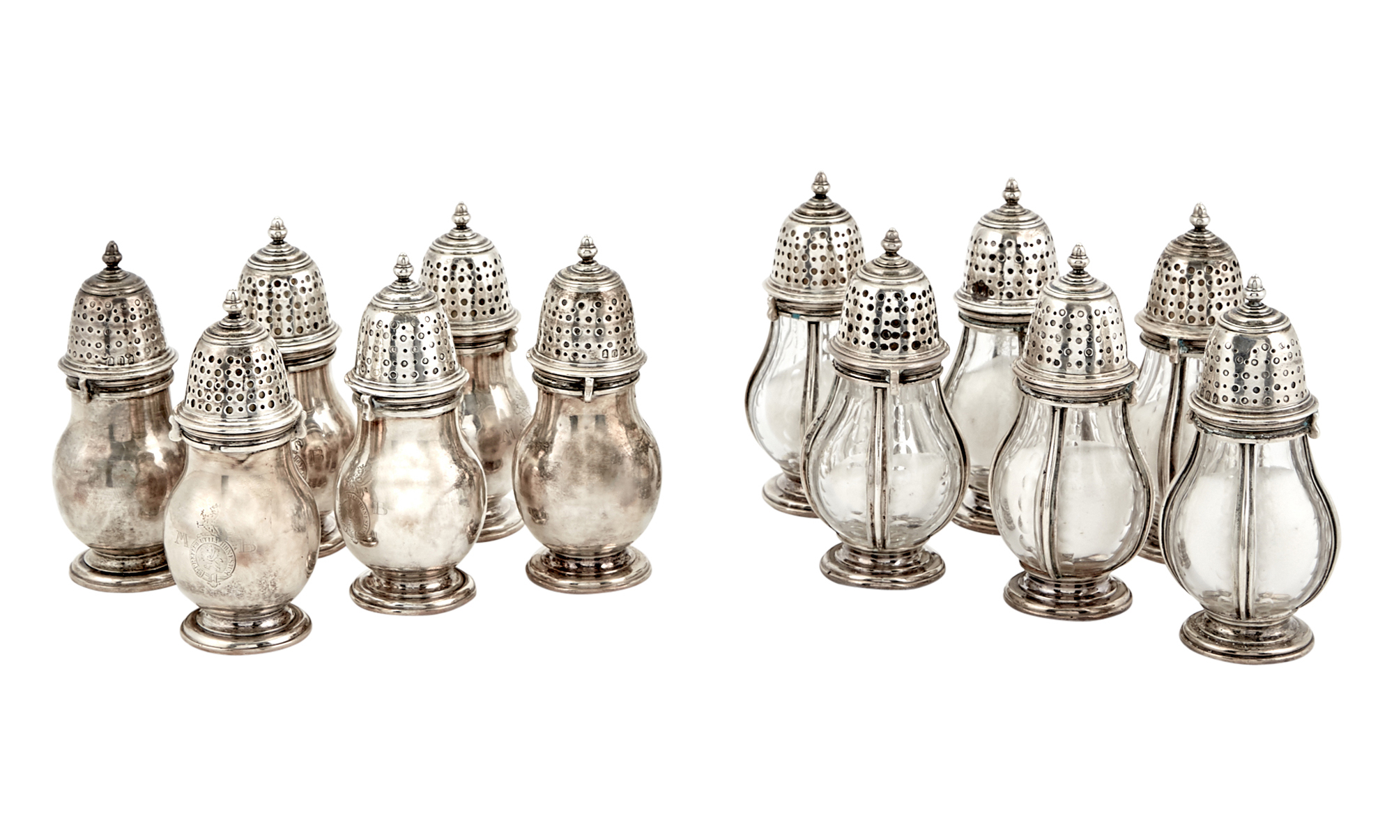 Lot image - Set of Edwardian Sterling Silver and Glass Salt and Pepper Casters