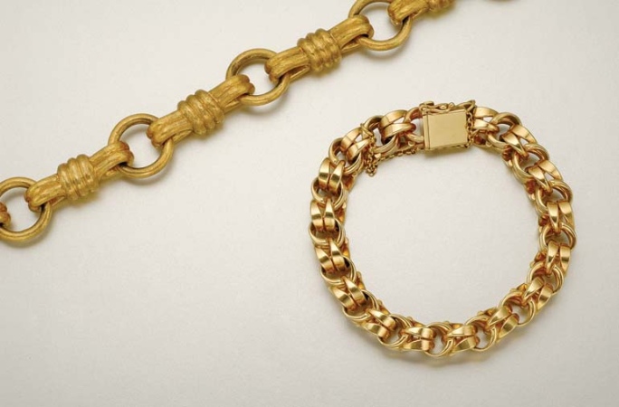 Lot image - Two Gold Bracelets