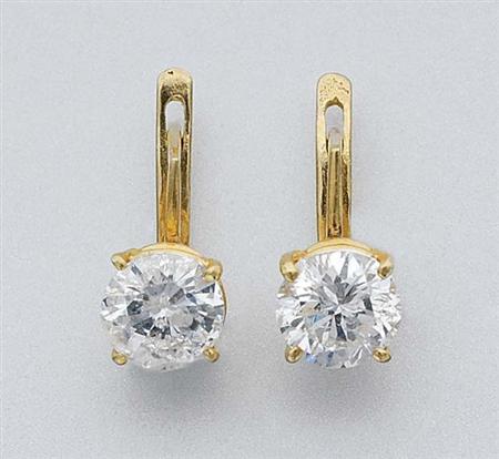 Lot image - Pair of Diamond Stud Earrings