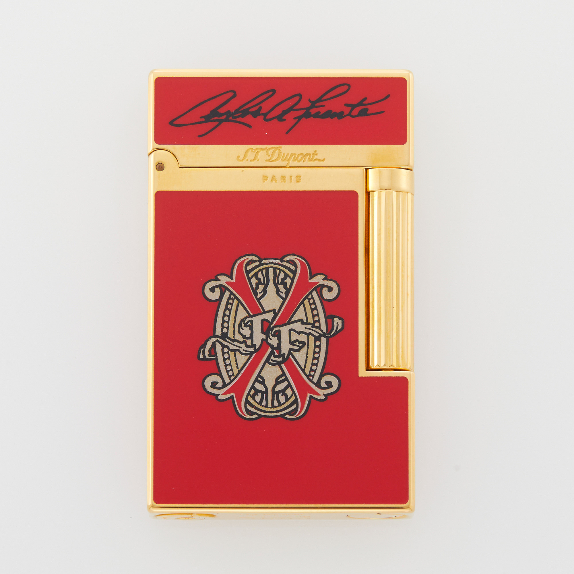 Lot image - S.T.Dupont Limited Edition Pocket Lighter