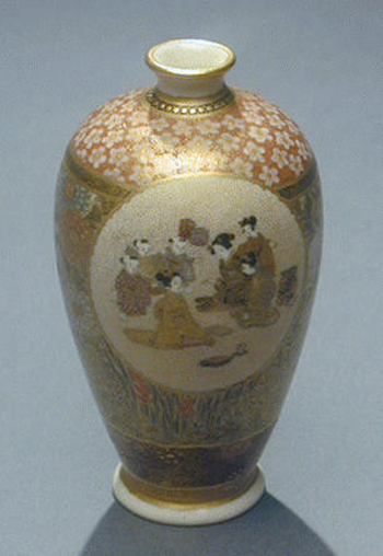 Lot image - Finely-Painted Miniature Satsuma Ovoid Vase