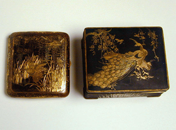 Lot image - Komai Style Gold Inlaid Cigarette Case and a Komai Style Box Meiji Period