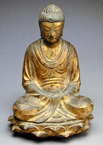 Lot image - Gilt-Wood Figure of Buddha Muromachi Period