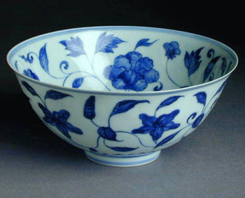 Lot image - Blue and White Palace Bowl Double Encircled Six-Character Mark of Chenghua, 18th century