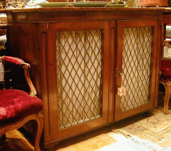 Lot image - Early Victorian Mahogany Side Cabinet