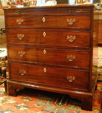 Lot image - George III Mahogany Chest of Drawers