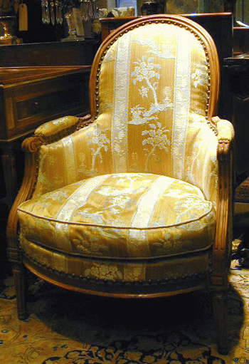 Lot image - Louis XVI Beechwood Bergere en Cabriolet