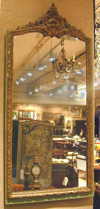 Lot image - Louis XV Style Painted and Parcel Gilt Mirror