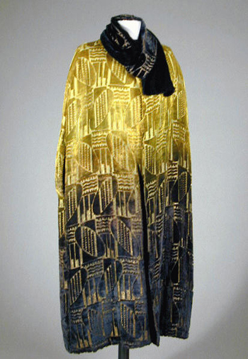 Lot image - Art Deco Ombre Velvet Cape French, 1920s