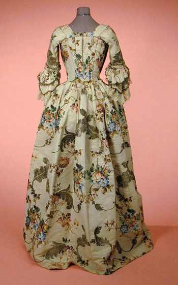 Lot image - Brocade Robe a l'Anglaise