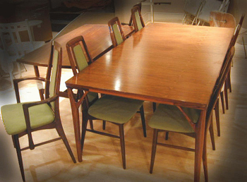 Lot image - Eight Scandinavian Rosewood Dining Chairs