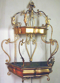Lot image - Gilt-Metal Two-Tier Hanging Shelf