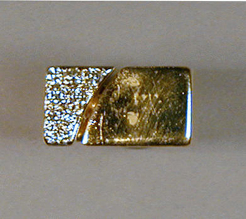 Lot image - Gold and Diamond Ring