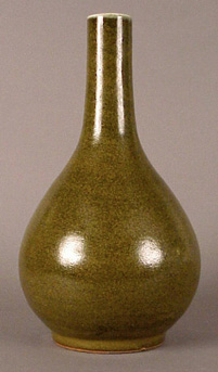 Lot image - Teadust Bottle Vase 18th Century