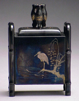 Lot image - Japanese Miniature Shakudo Covered Box