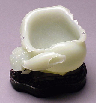 Lot image - Finely Carved Pale Green Jade Lotus Form Brush Washer