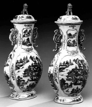 Lot image - Pair of Chinese Export Porcelain Blue and White Covered Vases