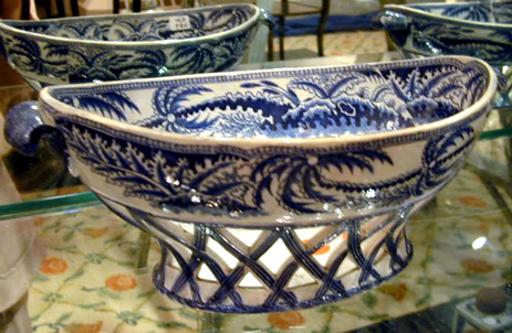 Lot image - Pair of English Blue and White Porcelain Reticulated Baskets