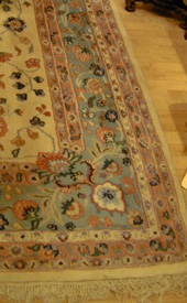 Lot image - Indian Carpet