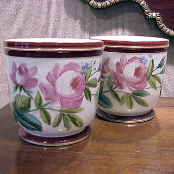 Lot image - Pair of Continental Porcelain Cachepots
