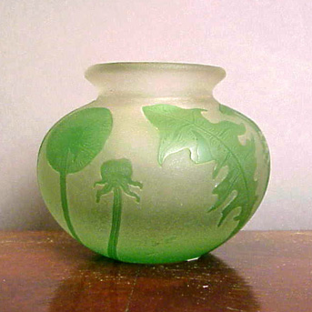 Lot image - Cameo Glass Cabinet Vase
