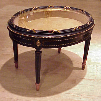 Lot image - Louis XVI Style Painted Table Vitrine