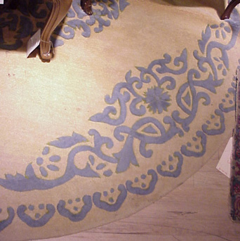 Lot image - Circular Hooked Rug